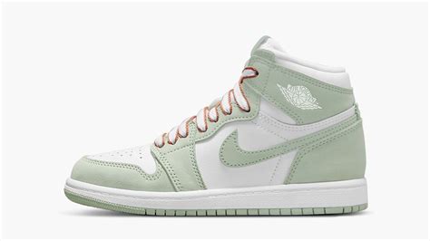 groene nike jordans|Nike jordan retro shoes.